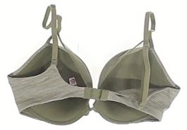 Women 34 DD Victoria secret push up bra