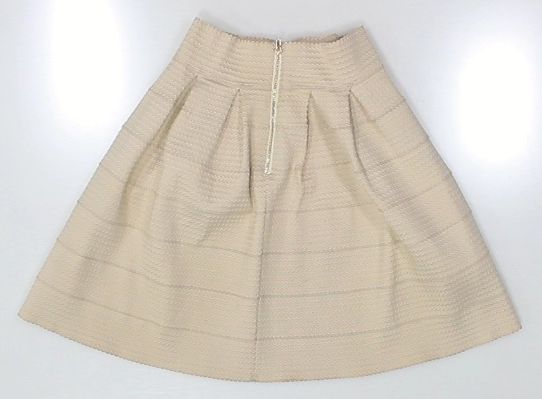 Women M Skirt